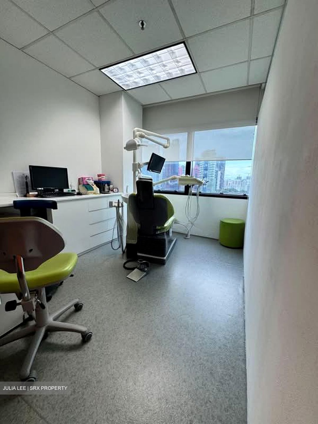 Wisma Atria (D9), Office #556633391